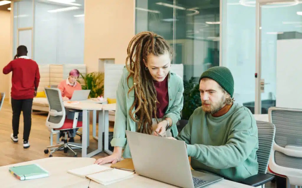 Building Scalable Cross-Platform Mobile Apps